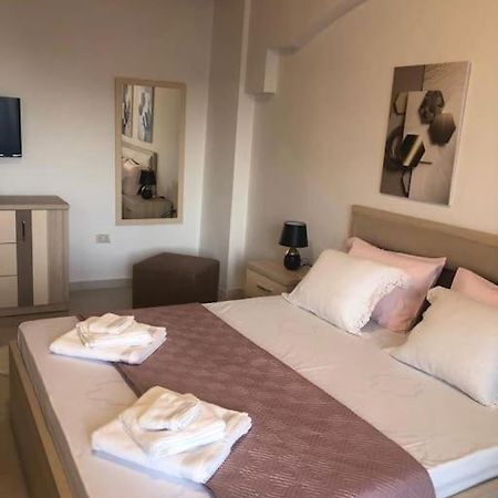 Cozy 1-Bedroom Flat, Beachside Durrës Exteriér fotografie